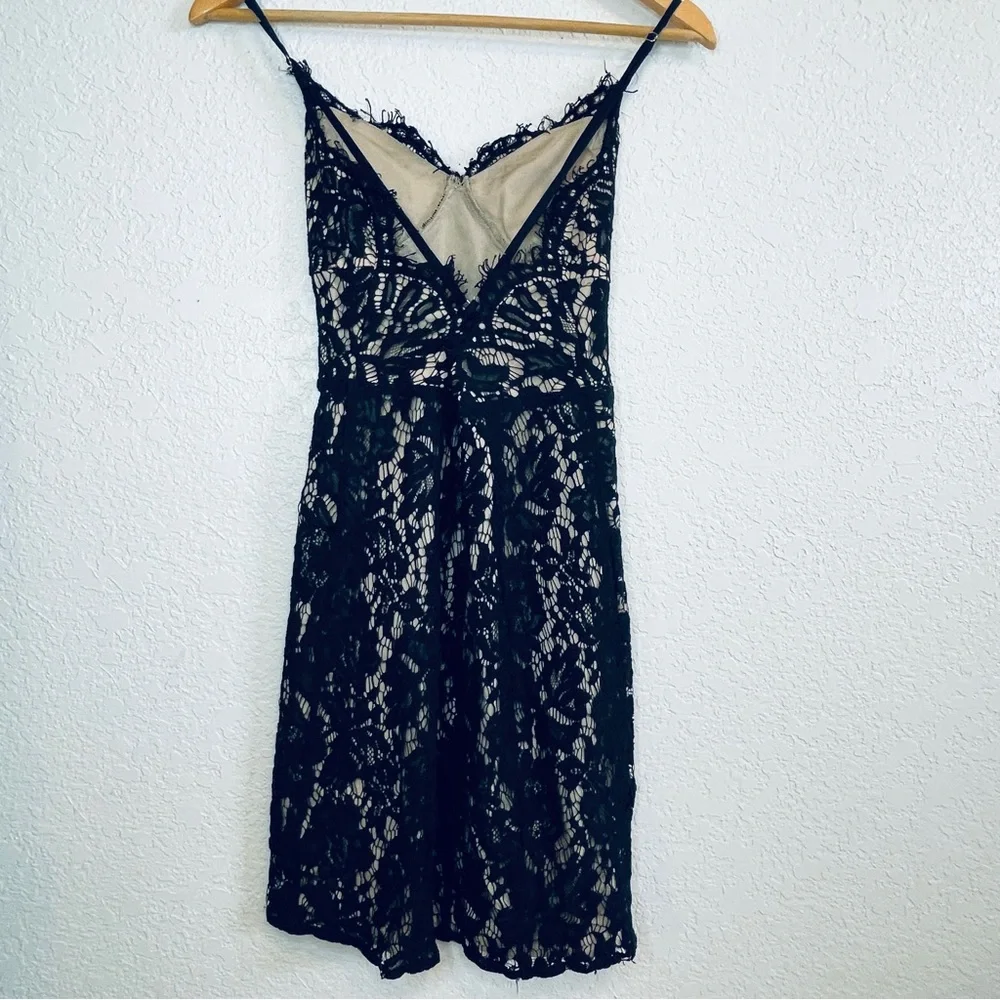 Lulu’s | You Have Good Taste Black Lace Bodycon Mini Dress - Picture 7 of 11
